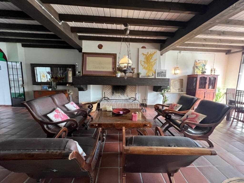 Imaginea On Acebuchal 23 2*