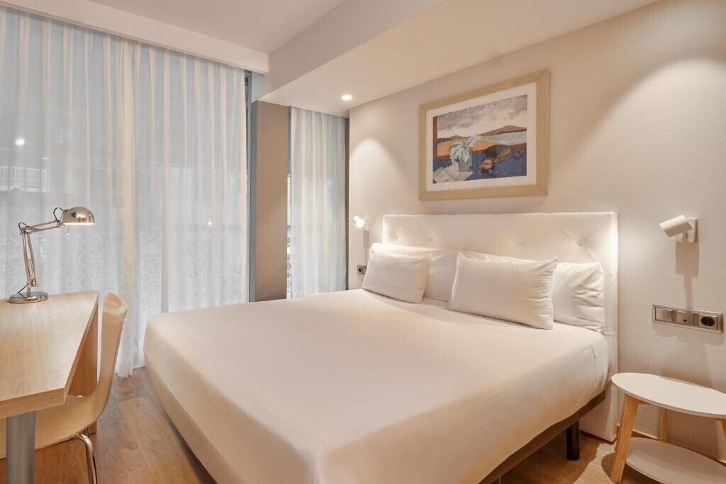 Fotografii Century Park 3*