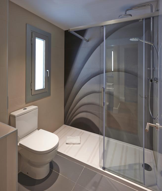 Картинка NH Saints Barcelona (ex. NH Numancia) 3*