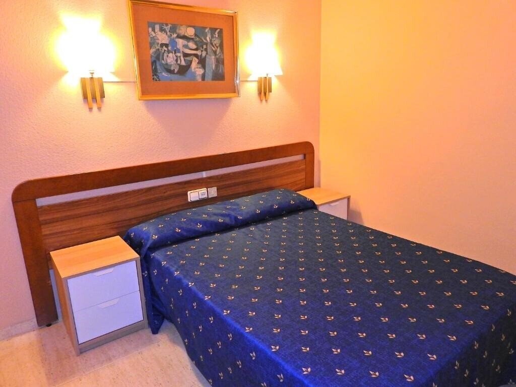 Imaginea Hostal Bonavista (ex. Bonavista Hotel) 2*