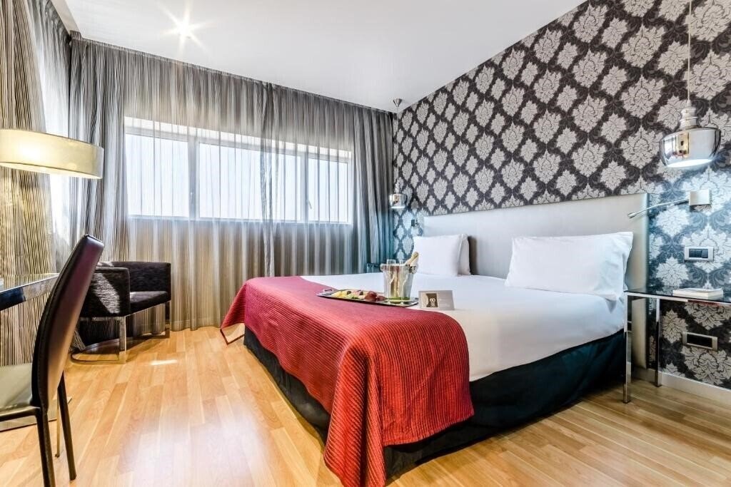 Отель Eurostars Executive 4*