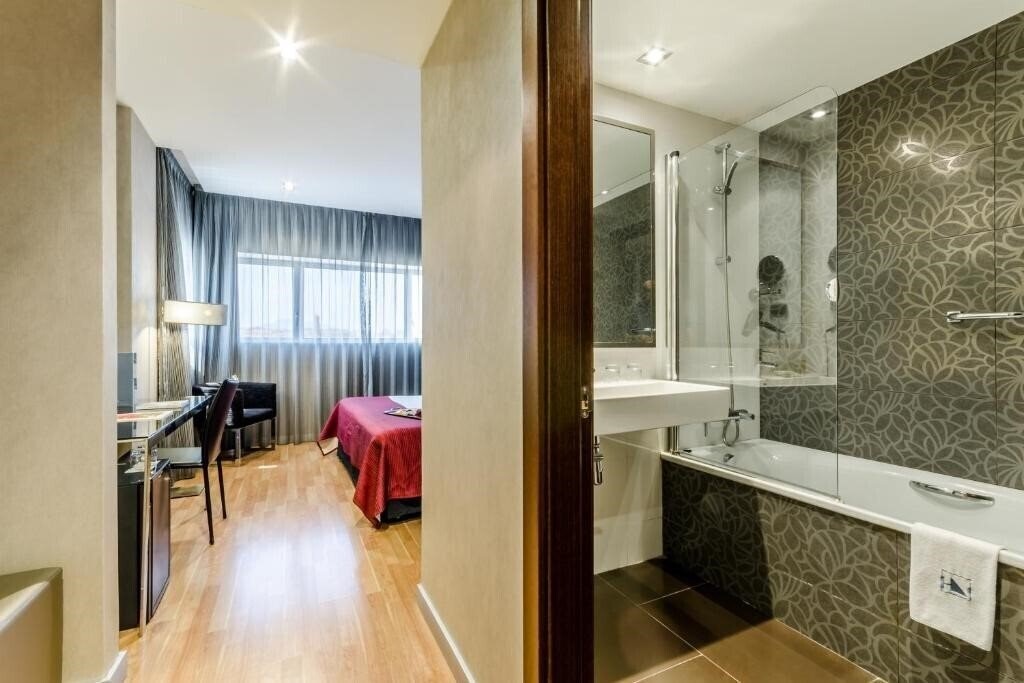 Фотография Eurostars Executive 4*