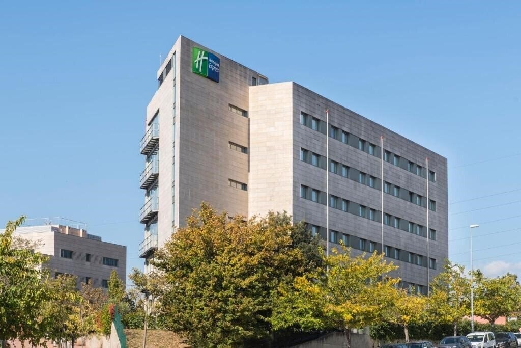 Hotel Holiday Inn Express Sant Cugat 3*