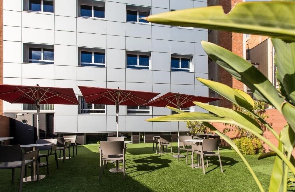 Imaginea Leonardo Boutique Hotel Sagrada Familia 3*