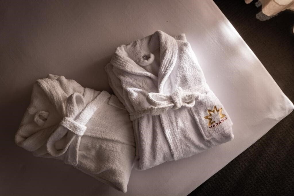 Fotografii Madanis 4*