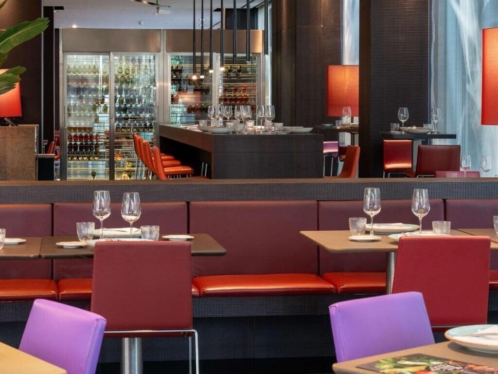 Imaginea Novotel Barcelona City 4*