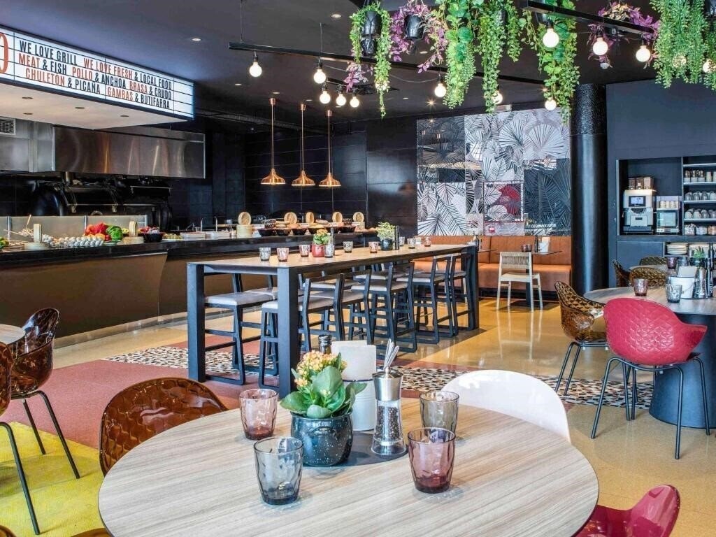 Imaginea Novotel Barcelona Cornella 4*