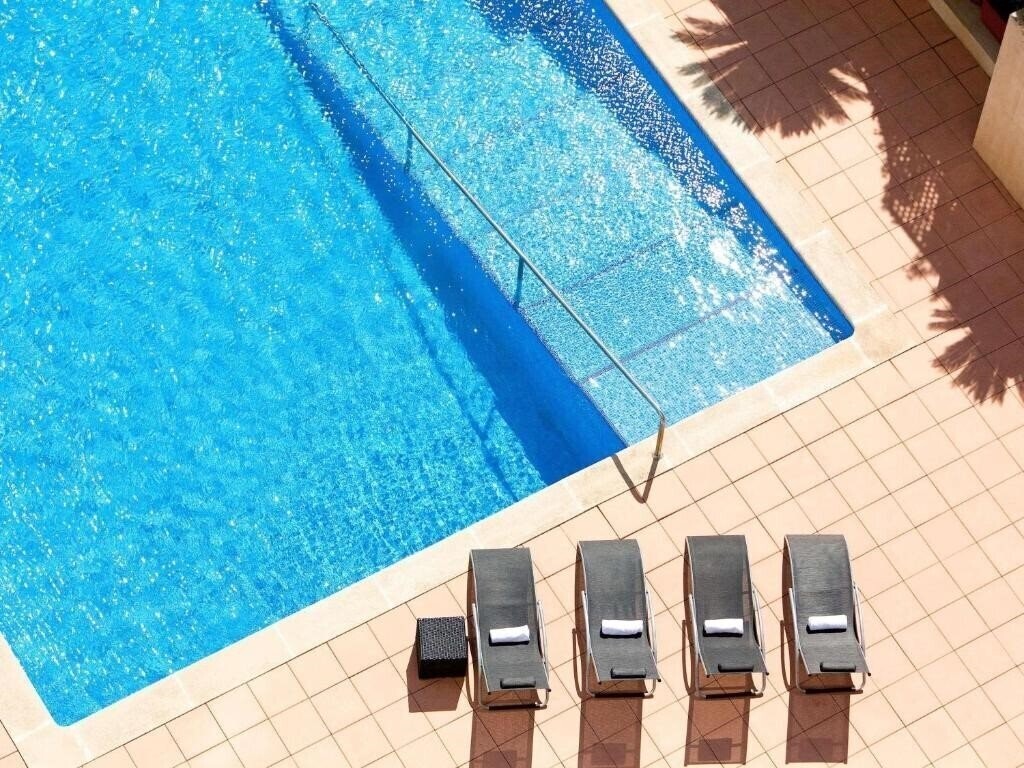 Fotografii Novotel Barcelona Sant Joan Despi 4*