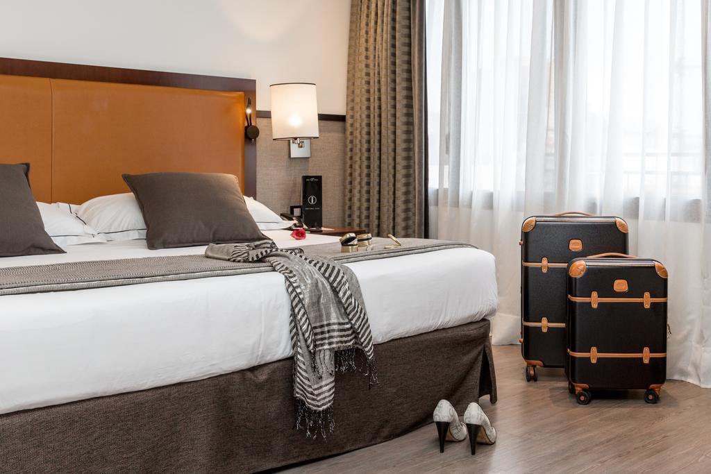 Imaginea Hotel Balmoral 4*