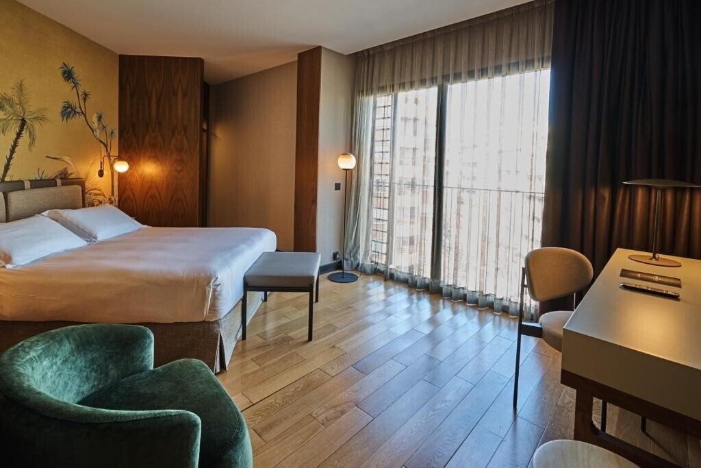 Imaginea Villa Emilia 4*