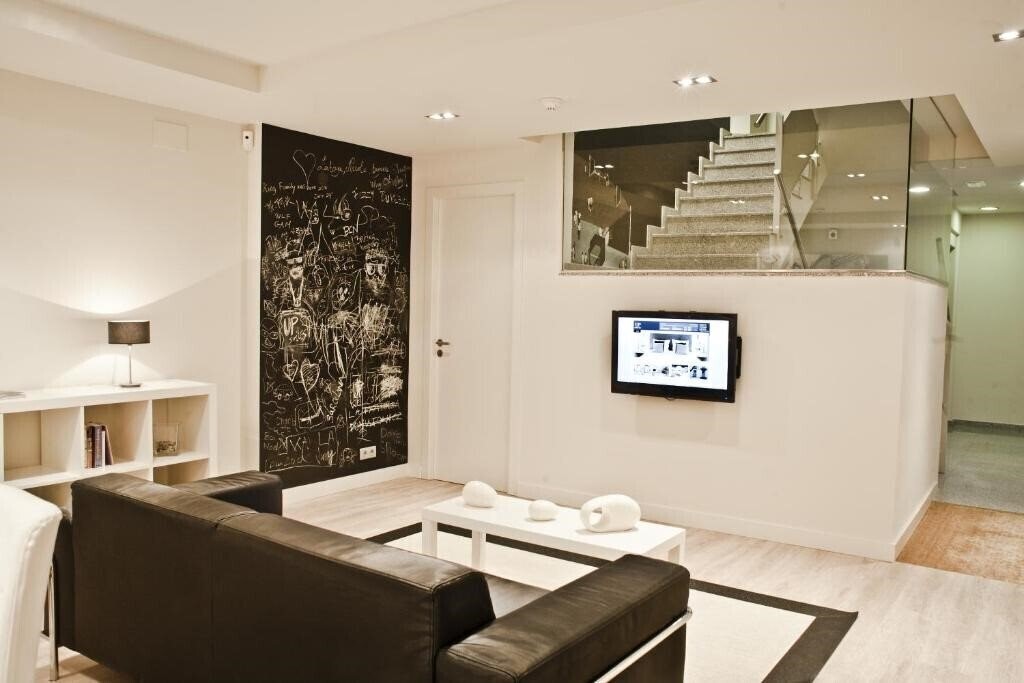 Фотография Up Suites Bcn 4*