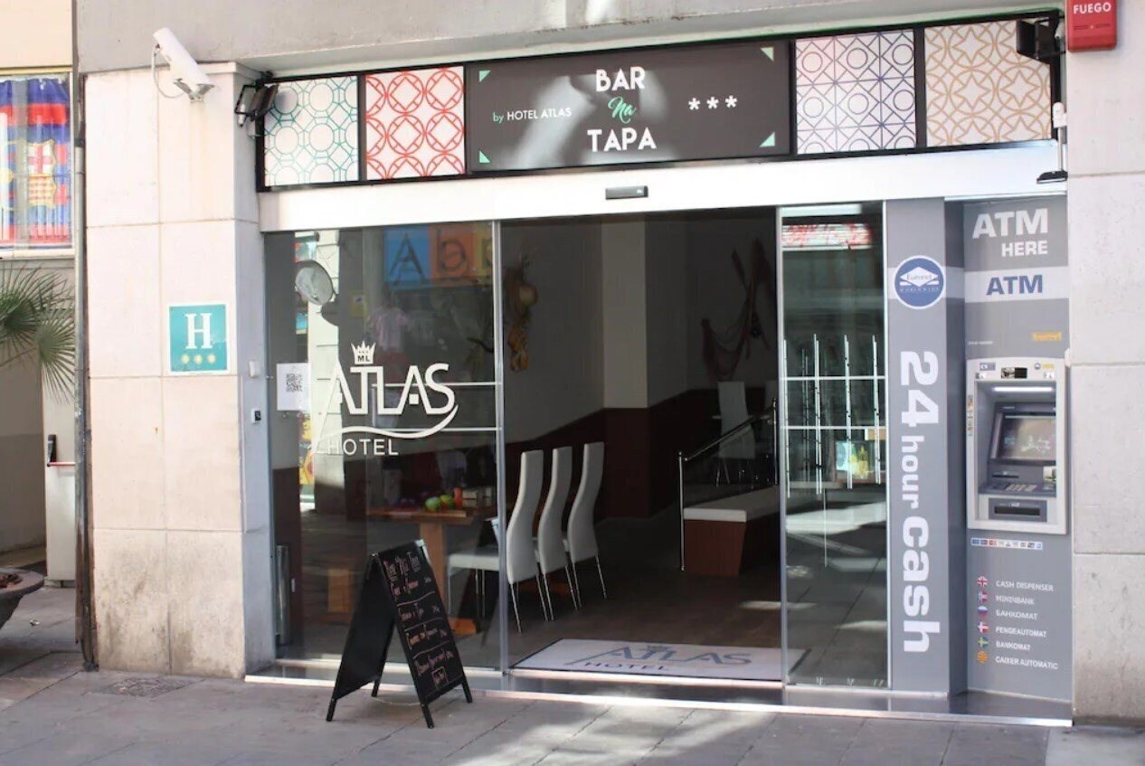 Hotel Atlas Barcelona 3*