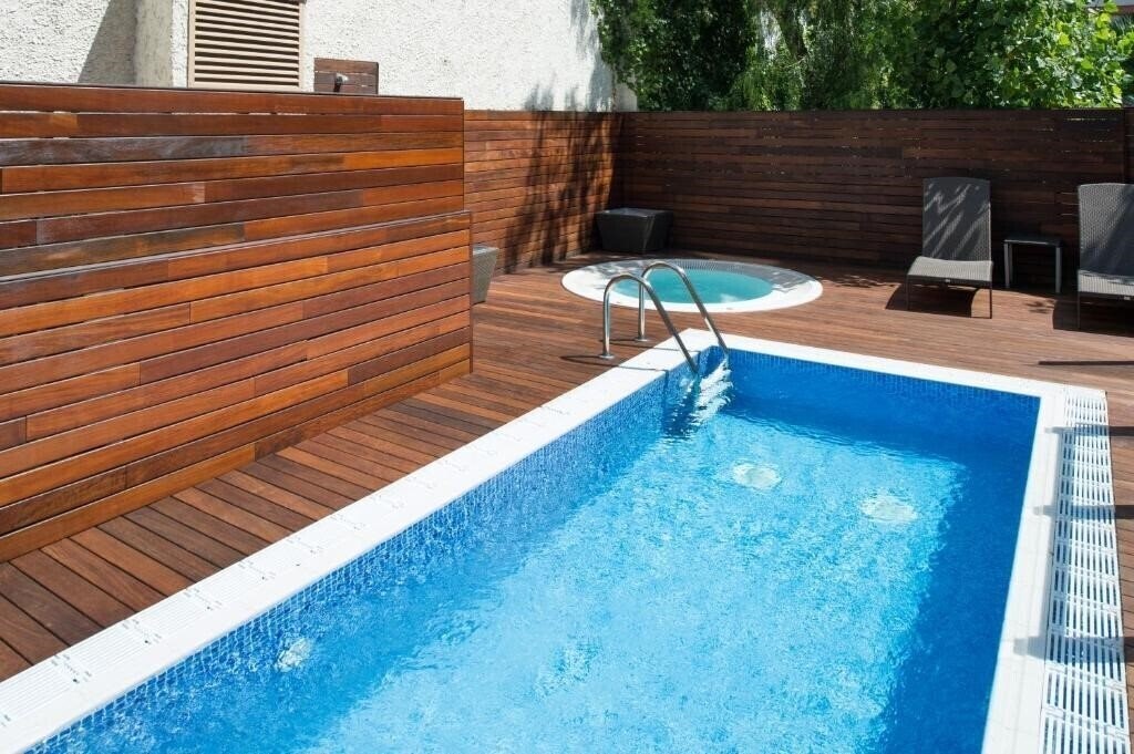 Отель Catalonia Mikado Hotel 3*