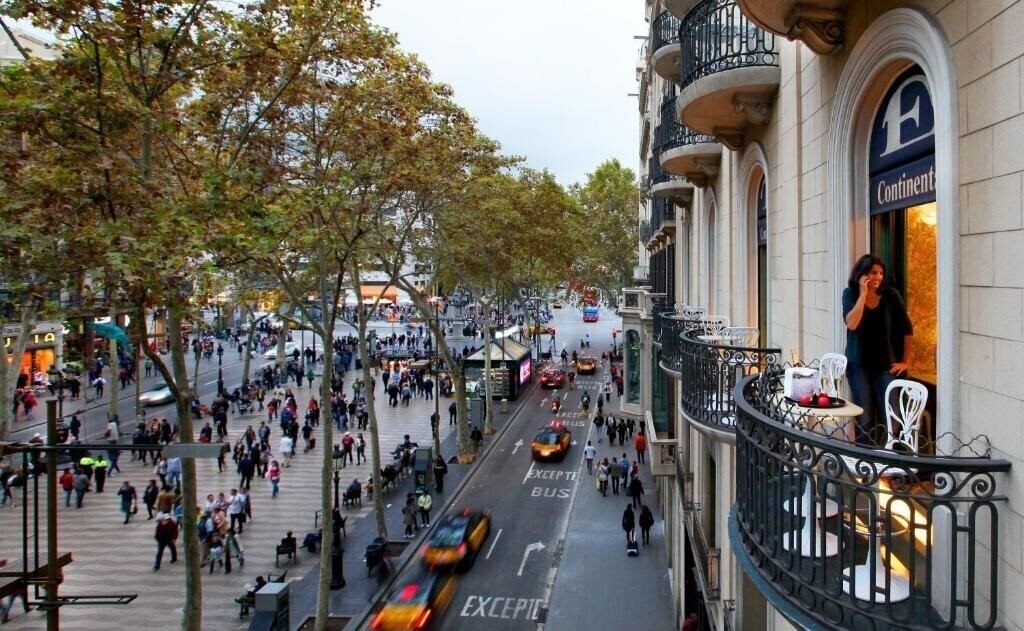 Отель Continental Barcelona Hotel 3*