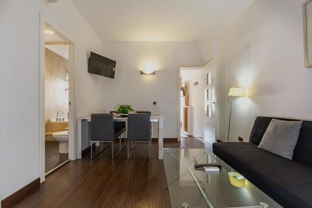 Hotel Apartamentos Alos 1*