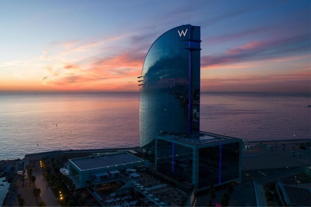 Hotel W Barcelona 5*