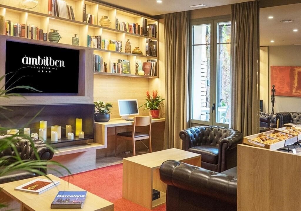 Imaginea Hotel Ambit Barcelona 4*