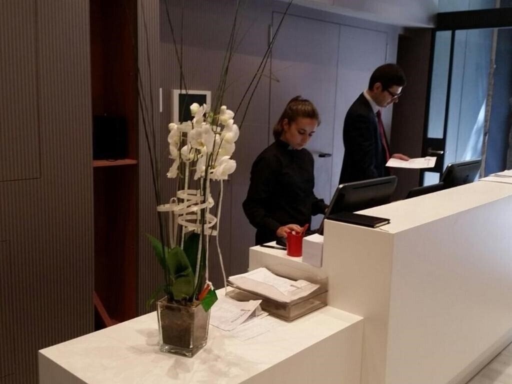 Imaginea Hotel Ambit Barcelona 4*