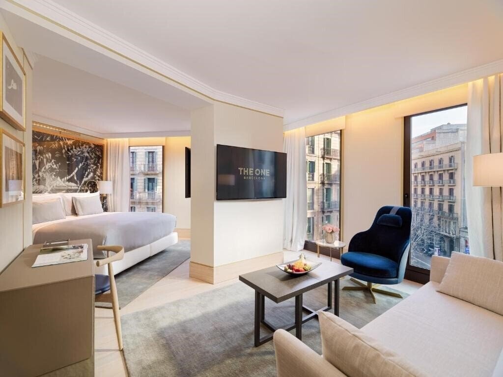 Фото The One Barcelona 5*