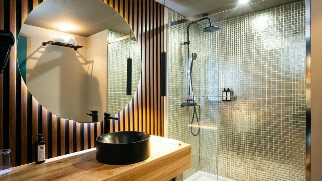 Imaginea Internacional Cool Local 3*