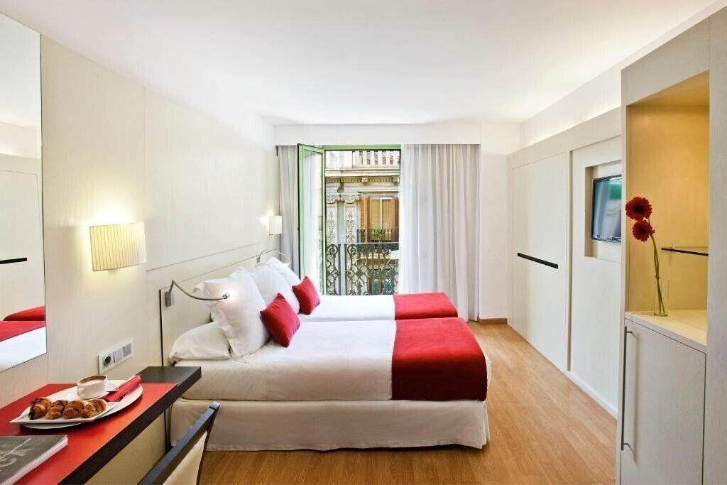 Hotel Grupotel Gravina 3*