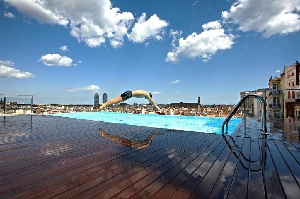 Imaginea Grand Hotel Central 4*