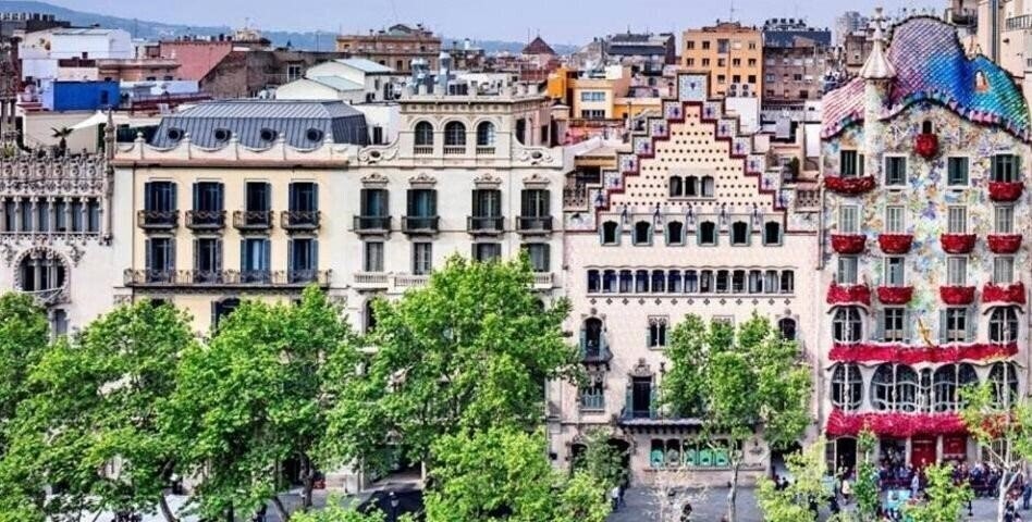 Imaginea Hg City Suites Barcelona 4*