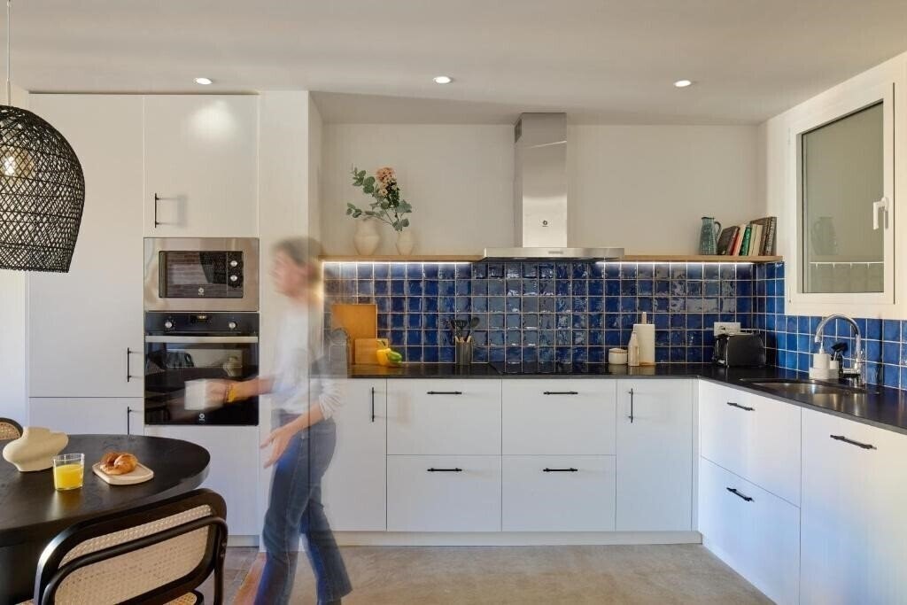 Hotel Factory Apartments 4*