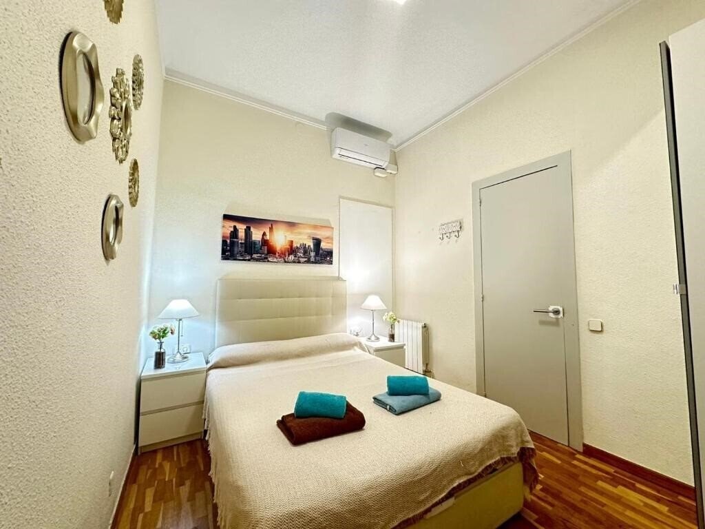 Отель Aribau 1*