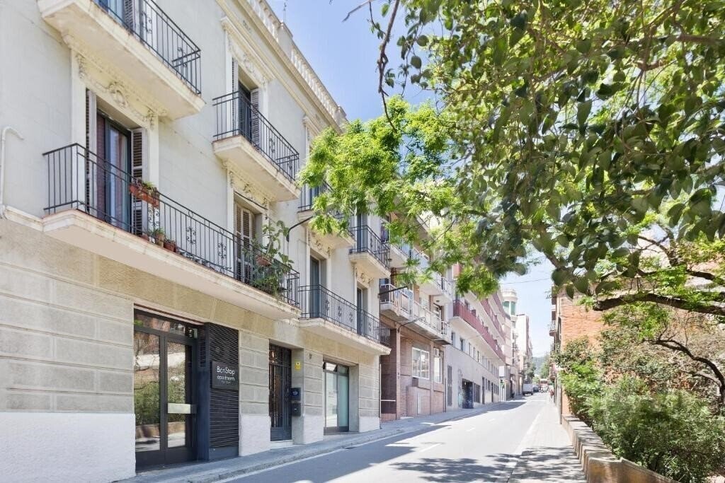 Imaginea Bcnstop Parc Guell 3*