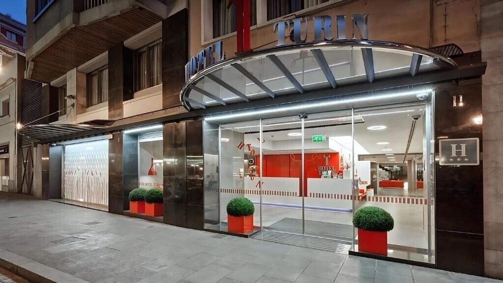 Imaginea Turin Barcelona 3*