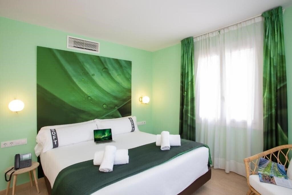 Imaginea Casual Colours Barcelona 2*