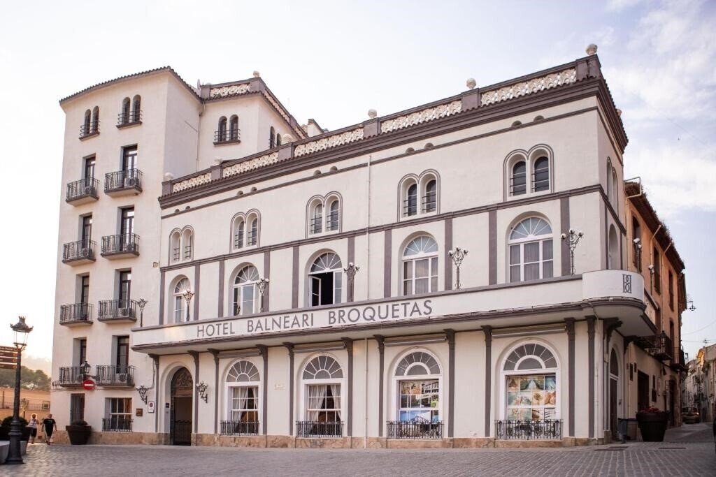 Hotel RVHotels Broquetas SPA Termal (ex. Balneario Broquetas) 3*