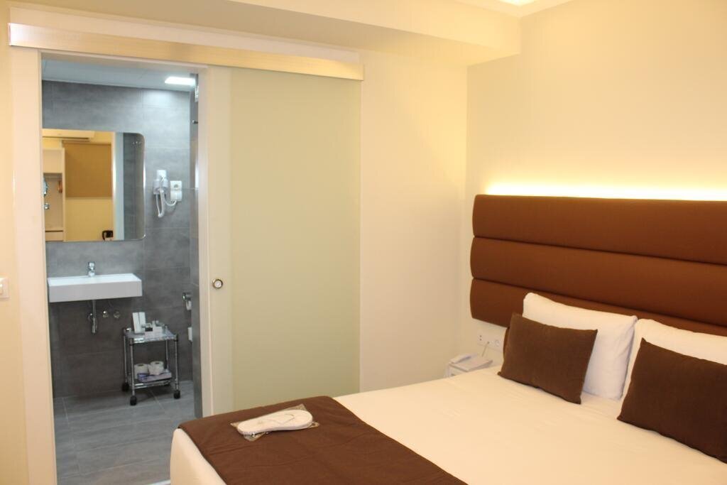 Imaginea Gran Ronda 3*