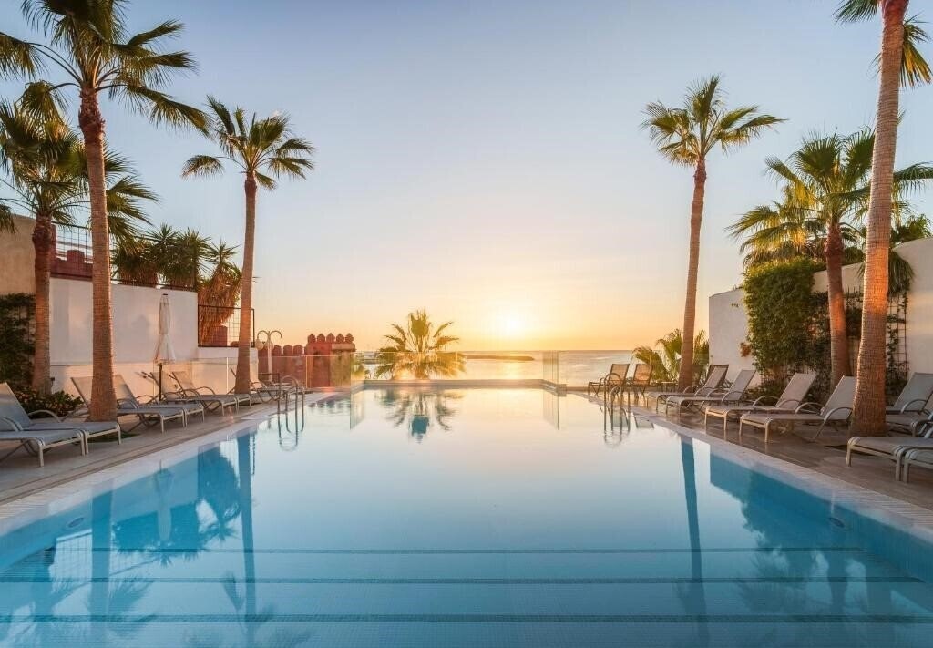 Hotel Spirit Hotel Benalmadena Beach (ex. MedPlaya Hotel Benalmadena Beach, Sentido Benalmadena Beach) 4*
