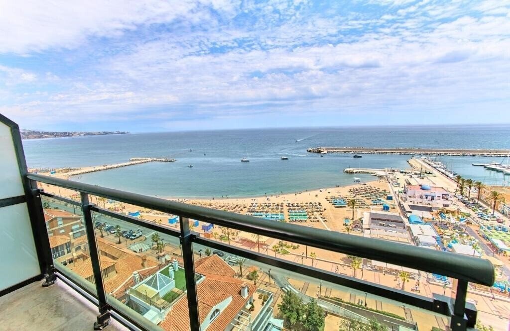 Фото Leonardo Hotel Fuengirola Costa Del Sol 4*