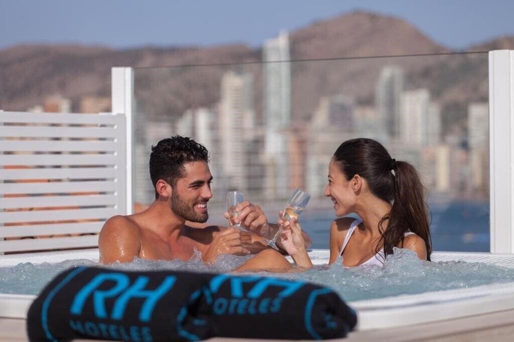 Imaginea Rh Canfali 2*