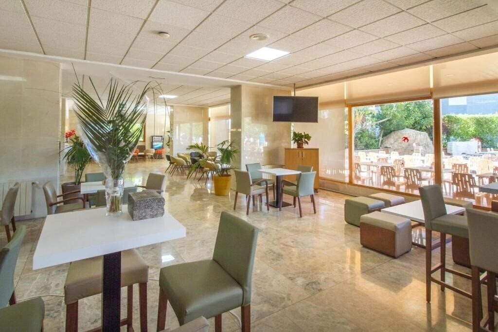 Imaginea La Era Park 2*