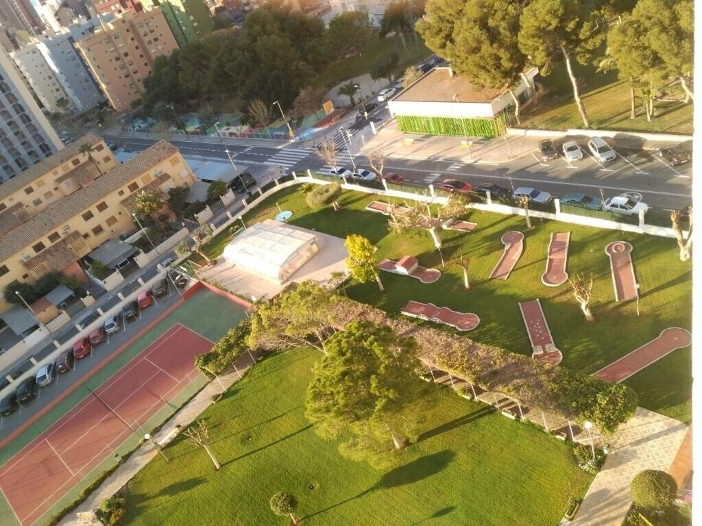 Imaginea Gemelos VIII 2*