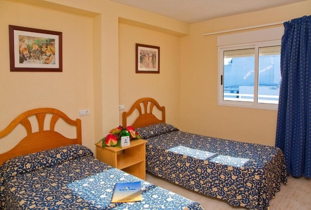 Fotografii Avenida Apartamentos 2*