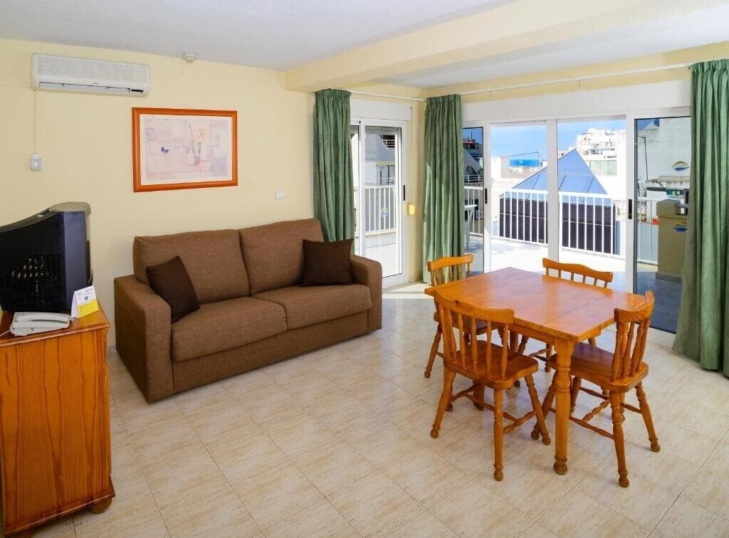 Fotografie Avenida Apartamentos 2*