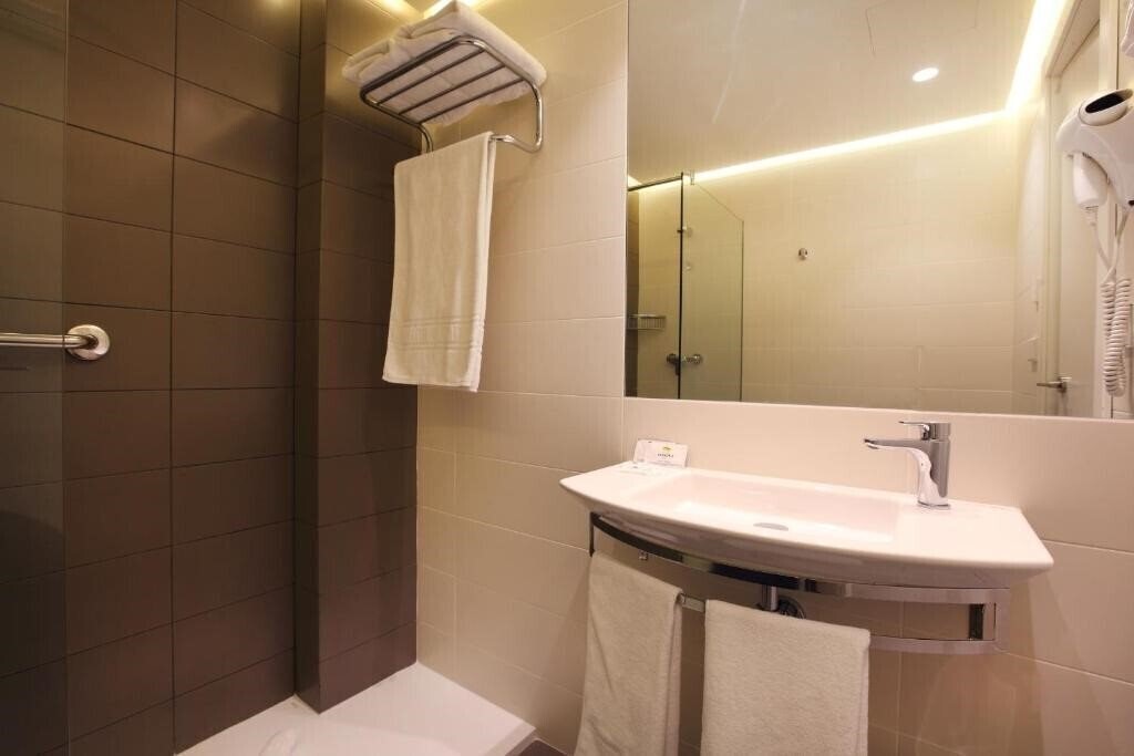 Fotografie Carlos I 3*