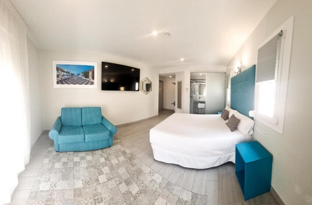 Imaginea Clopy Rocamar 3*