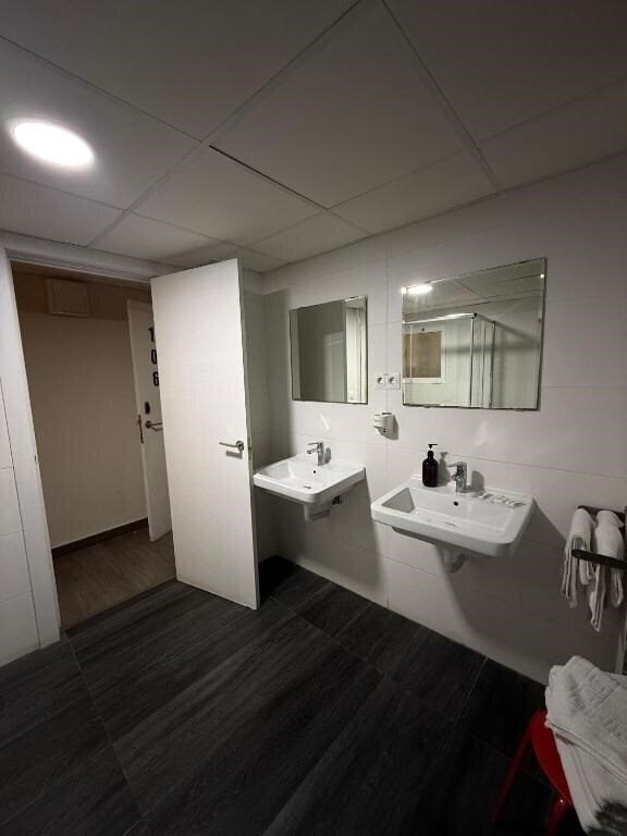 Fotografii Benidorm BB Hostel 3*