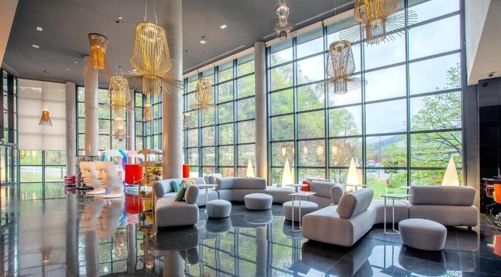 Отель Gran Bilbao 4*