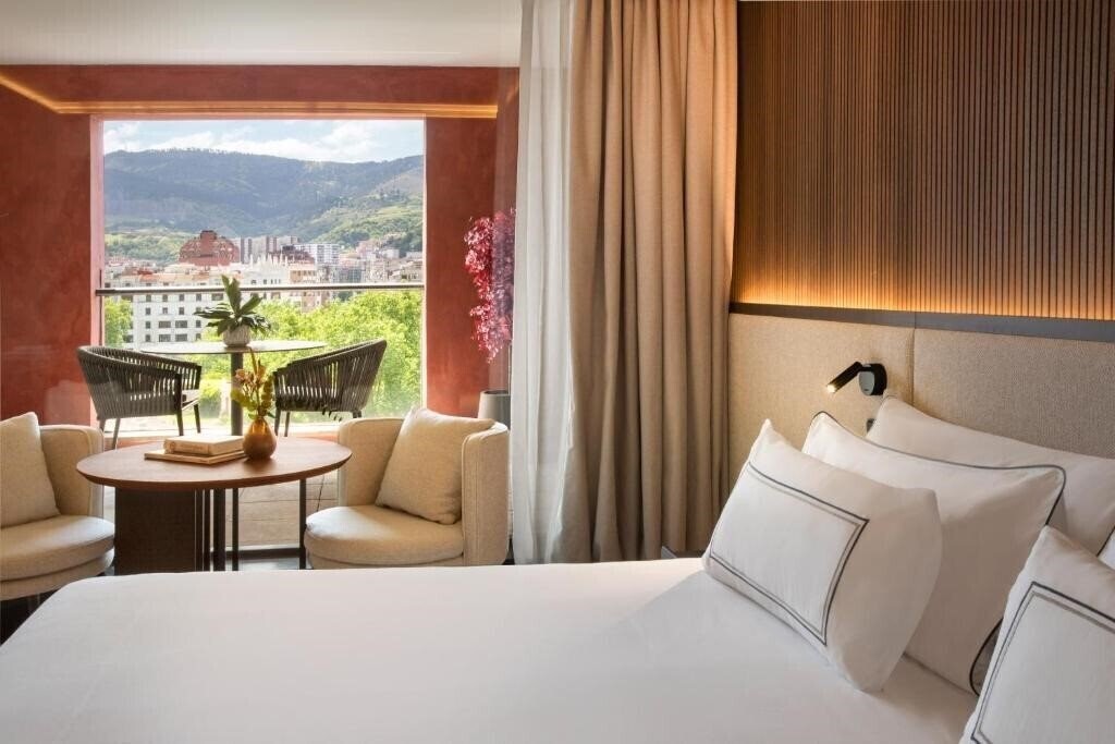 Fotografii Melia Bilbao 5*
