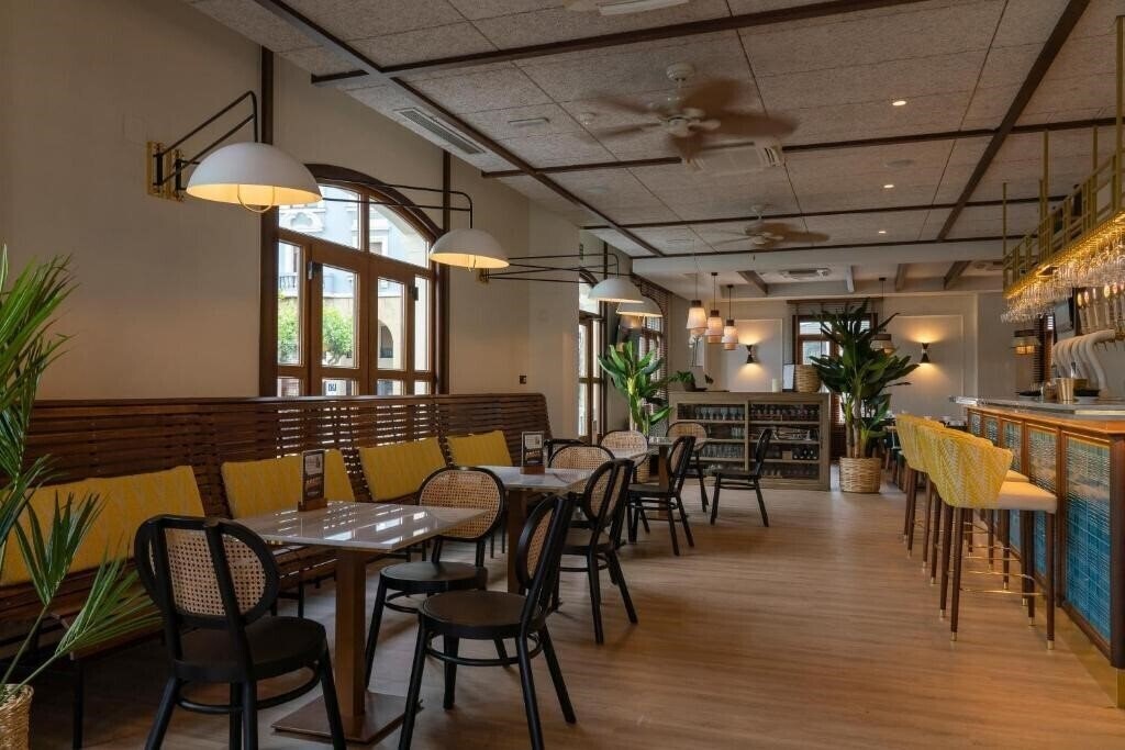 Fotografie GHPC Gran Hotel Puente Colgante 3*