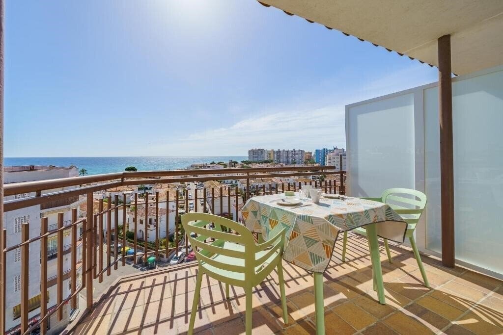 Hotel Apartamentos AR Europa Sun 2*