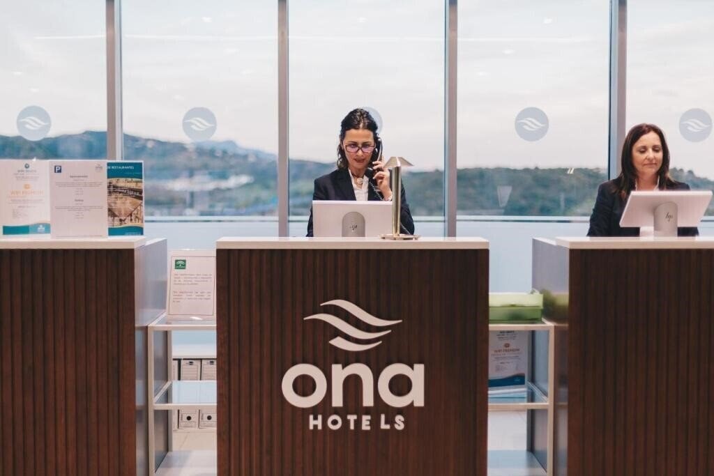 Imaginea Ona Valle Romano Golf & Resort 3*