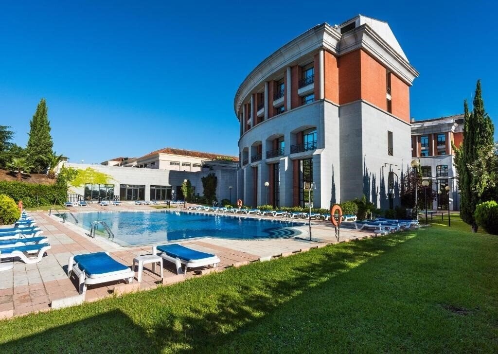 Fotografie AZZ Merida Medea Hotel (ex. Hotel Tryp Medea, Hotel Merida Medea Affiliated By Melia) 4*